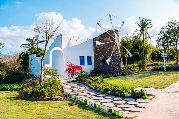 海南定安有什么好吃的` (海南定安有什么寺庙)