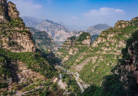自驾1.5小时 北京“小张家界”房山