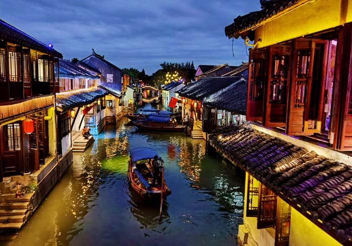 周庄：柔软的水乡，温柔的夜色