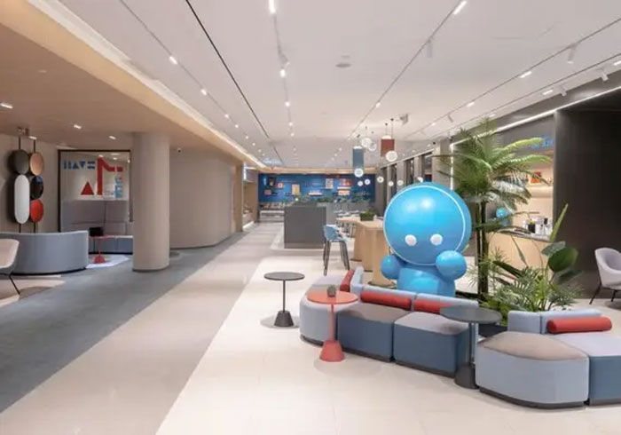 首旅酒店发布2024年度财报：利润稳健增长，标准店开业创新高 