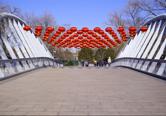 闹市中的万圣书园，读书人的精神家园